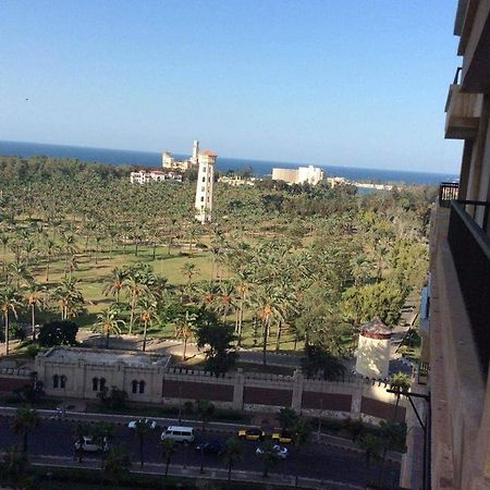 Sea & Garden View At Al-Muntazh Towers - إطلاله علي البحر و حدائق قصر المنتزه Alexandria Exterior foto