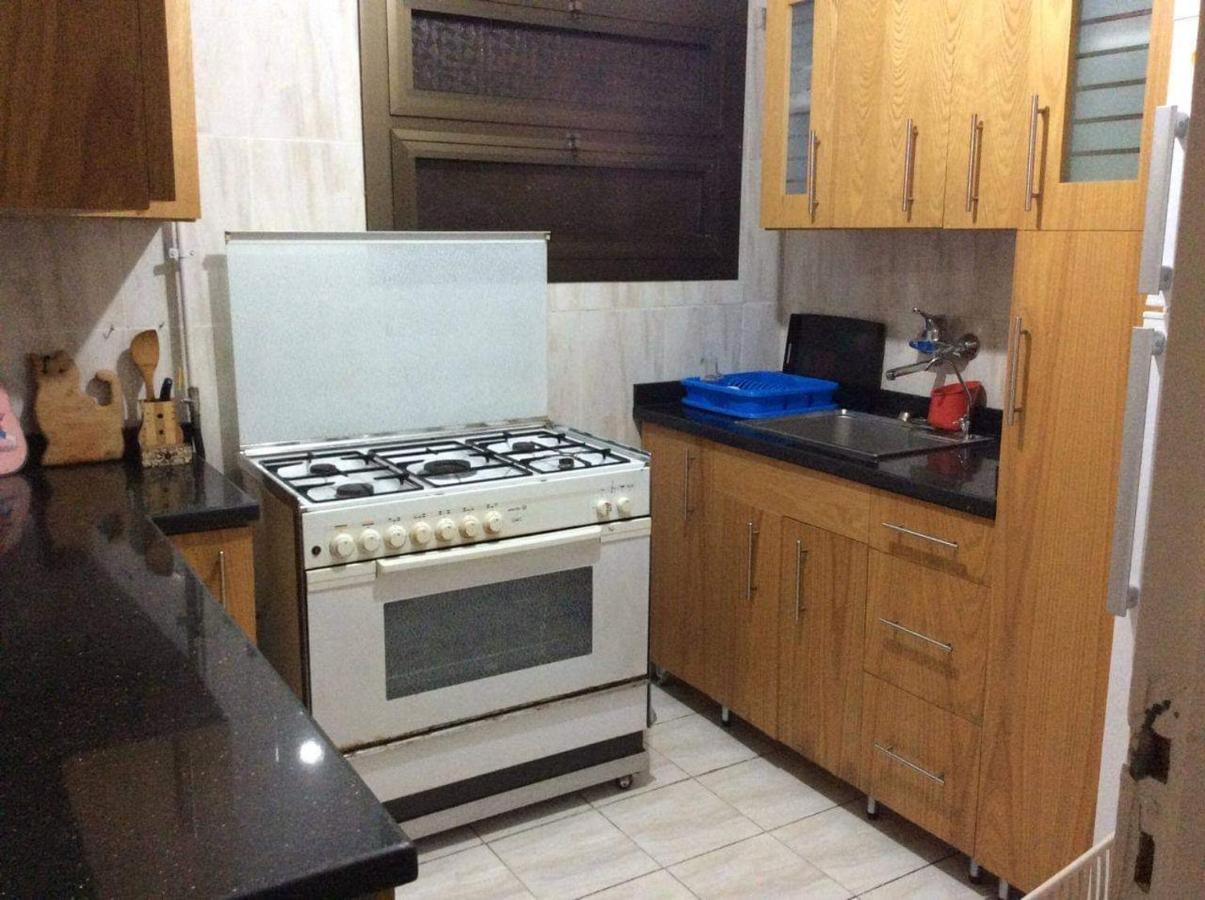 Sea & Garden View At Al-Muntazh Towers - إطلاله علي البحر و حدائق قصر المنتزه Alexandria Exterior foto